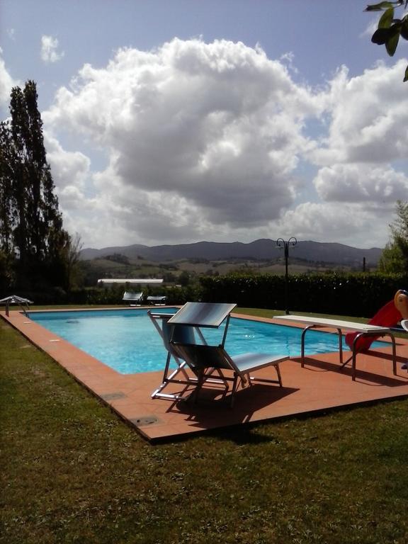 Podere Lo Stringaio Fauglia Habitación foto